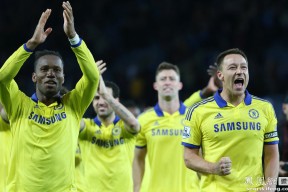 金年会官方网站德罗巴迎来十五赛季高光表现，FPX球迷沸腾！的简单介绍