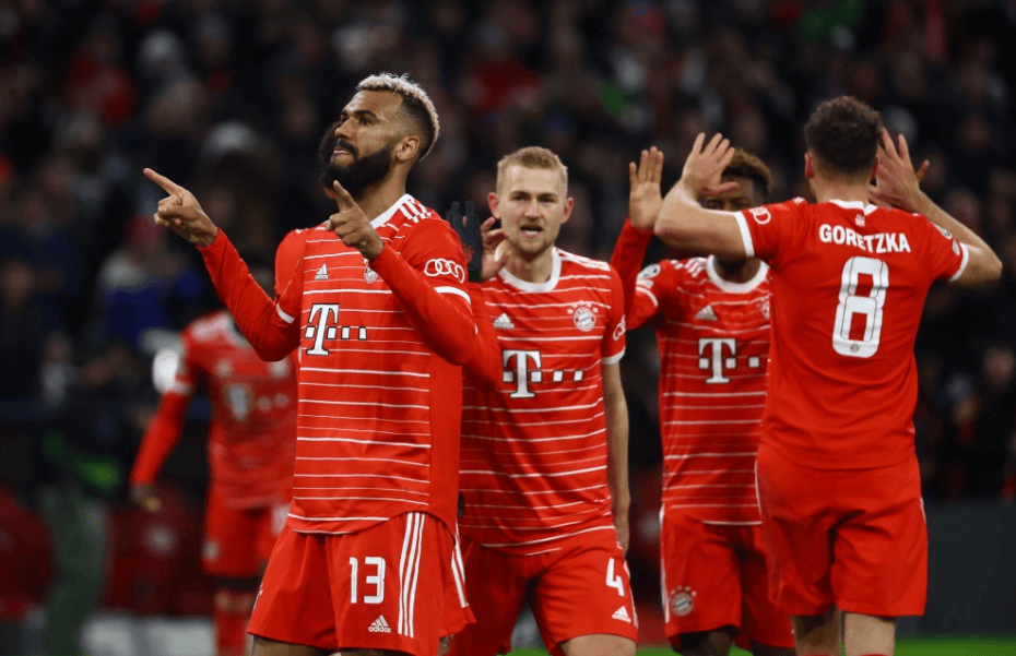 包含转折点！埃因霍温更衣室发声；德甲赛后攻防权衡；压力陡增；球队文化再被提及的词条